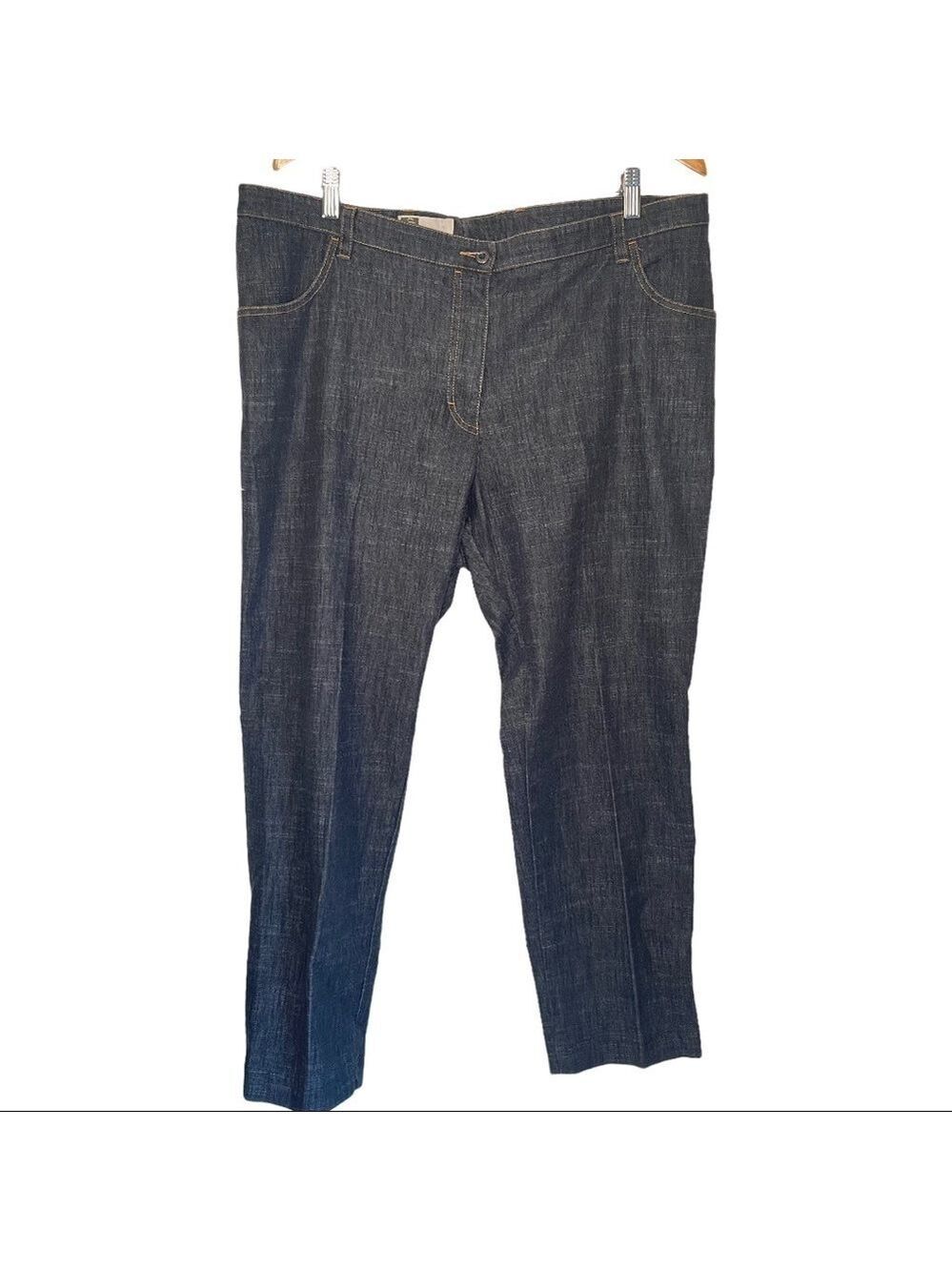 Tilley Women’s Size 18 Slim Leg Dark Wash Denim Jeans